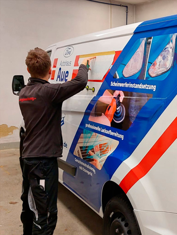 Fahrezugbeschirftung Firma Orgiswerbung
